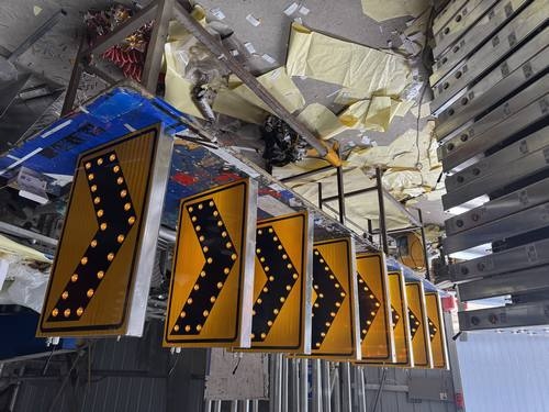 吉林吉林太阳能交通标牌的核心部件是电池,电池多久